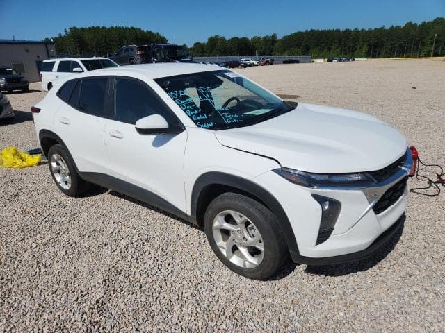 2025 CHEVROLET TRAX LS 4