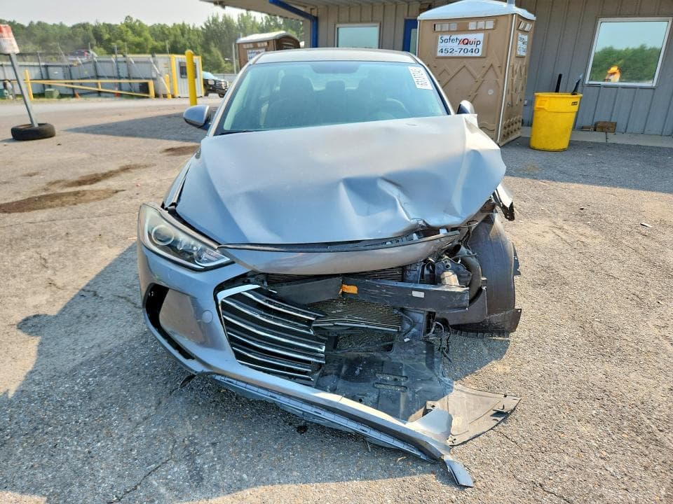 2017 HYUNDAI ELANTRA SE 5