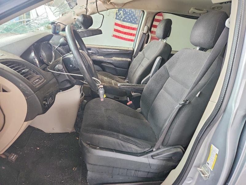 2020 DODGE GRAND CARAVAN SE 7