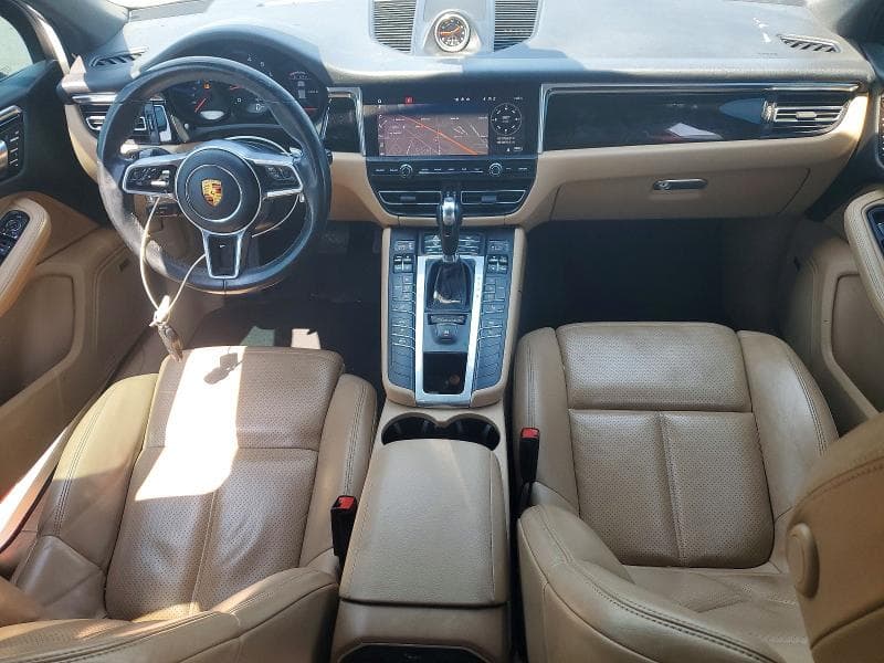 2020 PORSCHE MACAN 8