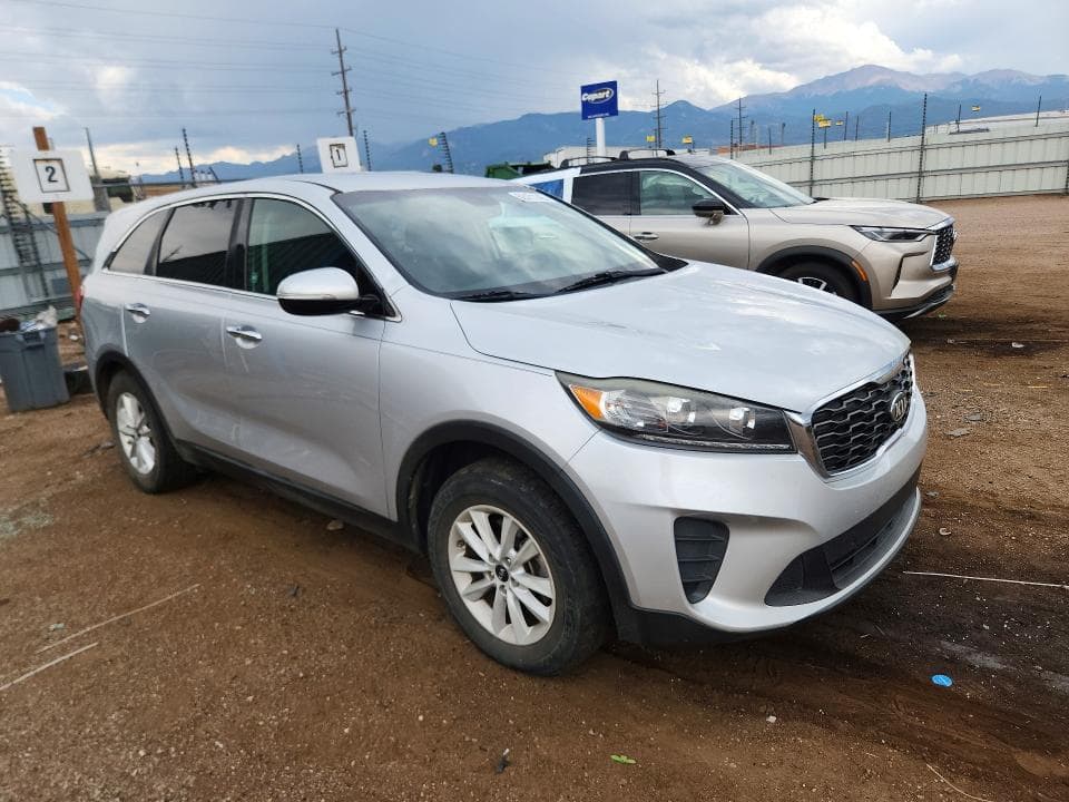 2020 KIA SORENTO LX 4
