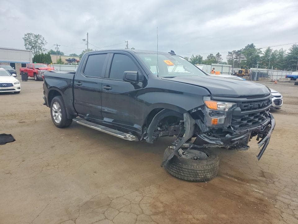 2024 CHEVROLET SILVERADO C1500 CUSTOM 4