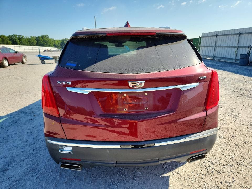 2017 CADILLAC XT5 LUXURY 6