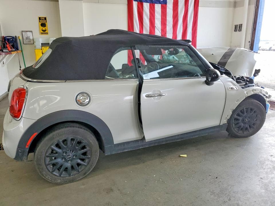 2018 MINI COOPER S 3
