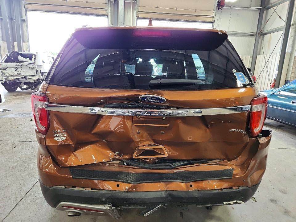2017 FORD EXPLORER XLT 6