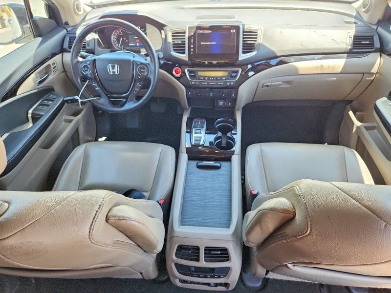 2018 HONDA PILOT TOURING 8