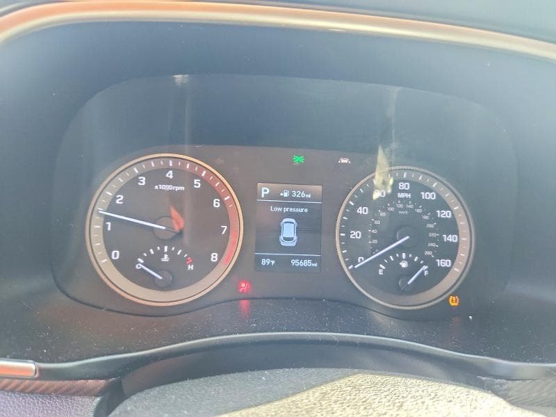2019 HYUNDAI TUCSON SE 9