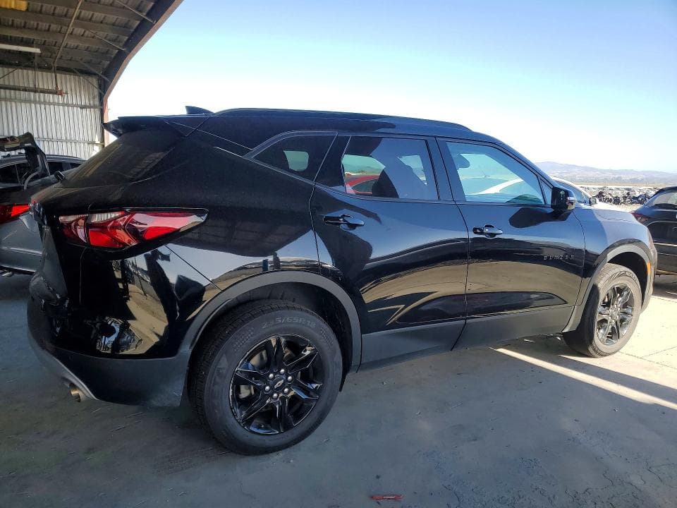 2021 CHEVROLET BLAZER 2LT 3