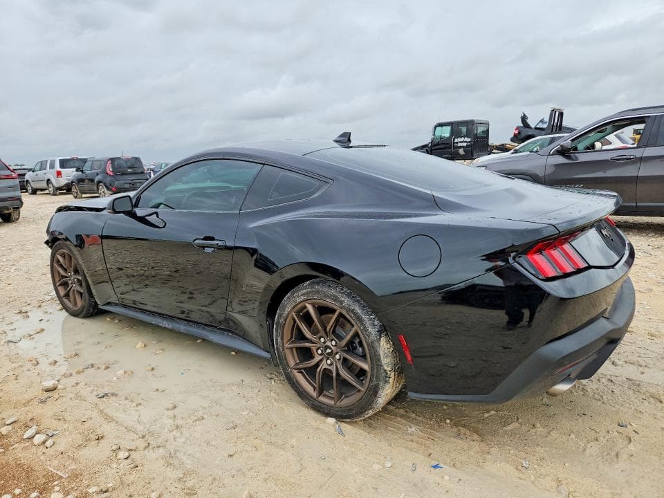 2024 FORD MUSTANG 2