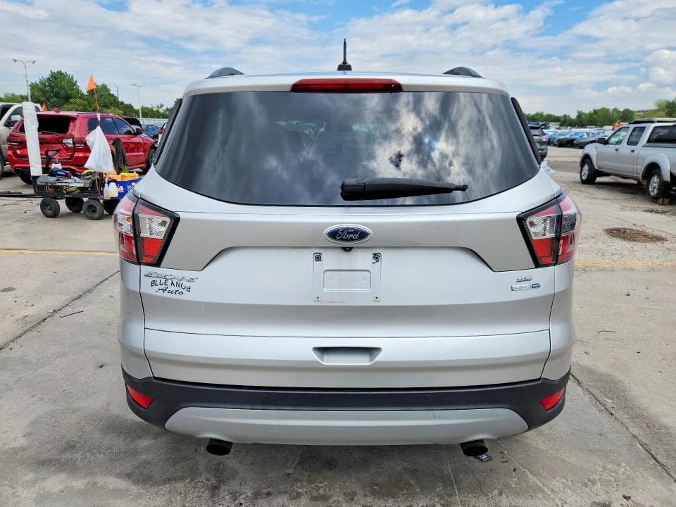 2017 FORD ESCAPE SE 6