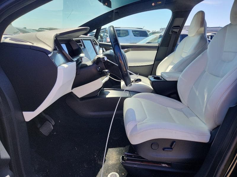 2017 TESLA MODEL X 7