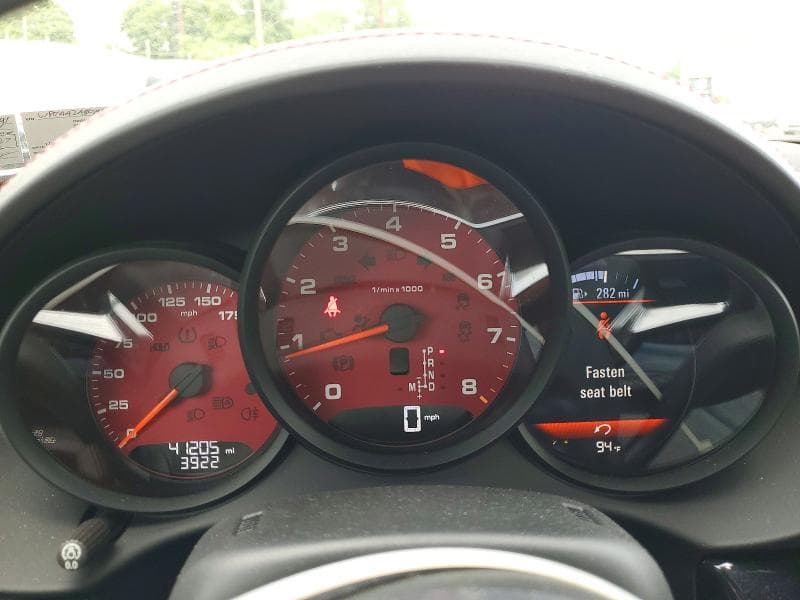 2021 PORSCHE CAYMAN BASE 9