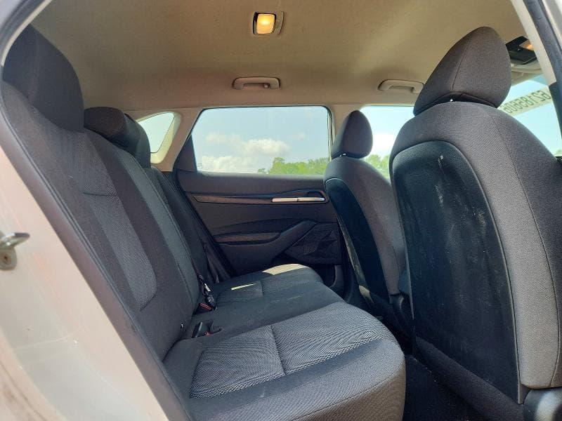 2021 KIA SELTOS LX 11
