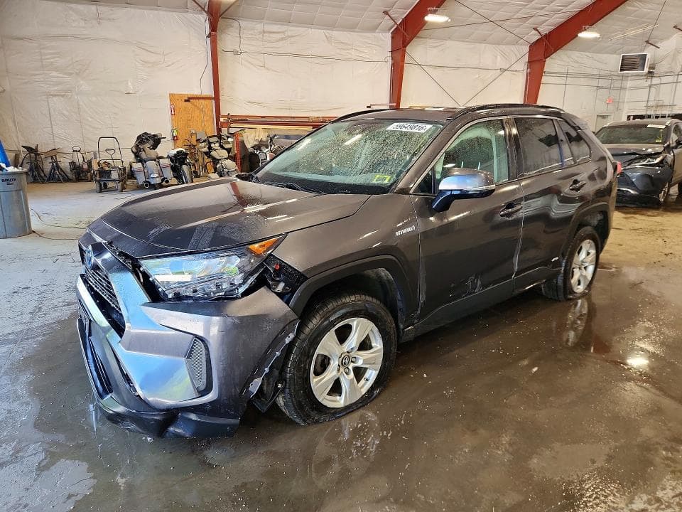 2020 TOYOTA RAV4 LE - 1