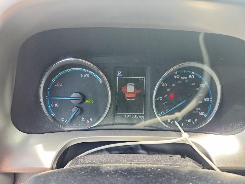 2017 TOYOTA RAV4 HYBRID XLE 9