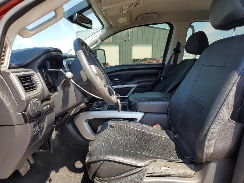2017 NISSAN TITAN SV 7