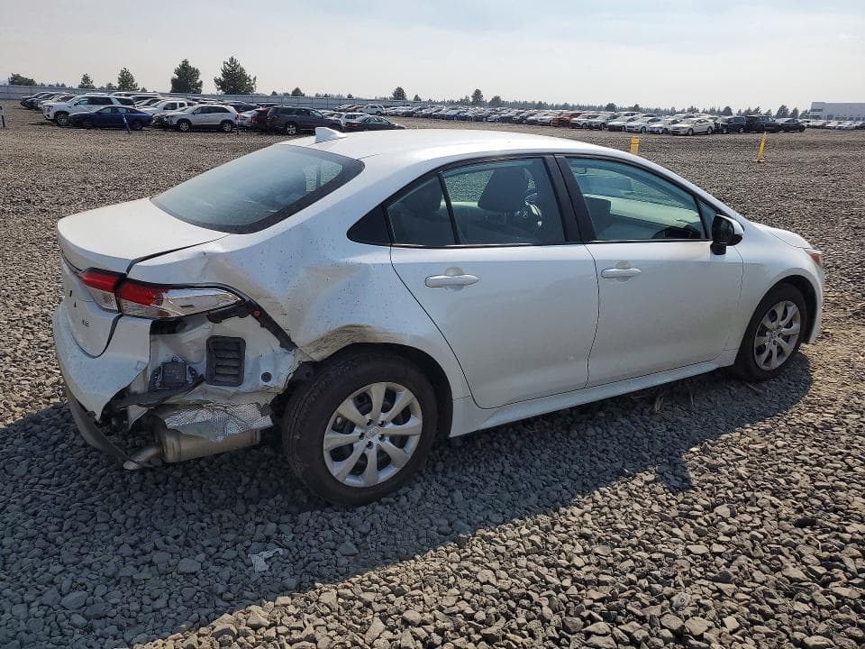 2026 TOYOTA COROLLA LE 3