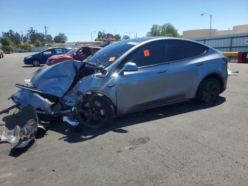 2026 TESLA MODEL Y - 1