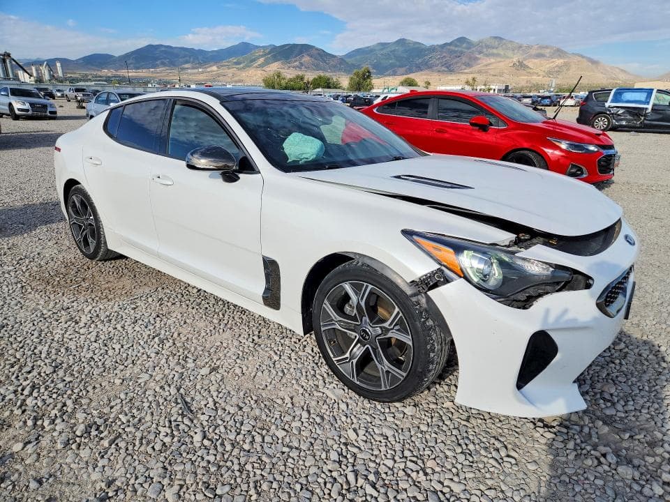 2021 KIA STINGER GT-LINE 4