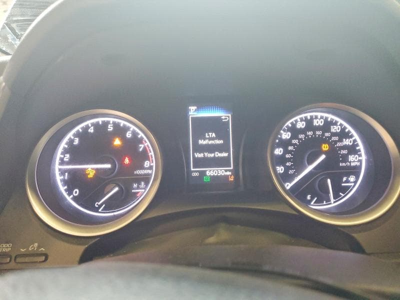 2022 TOYOTA CAMRY LE 9