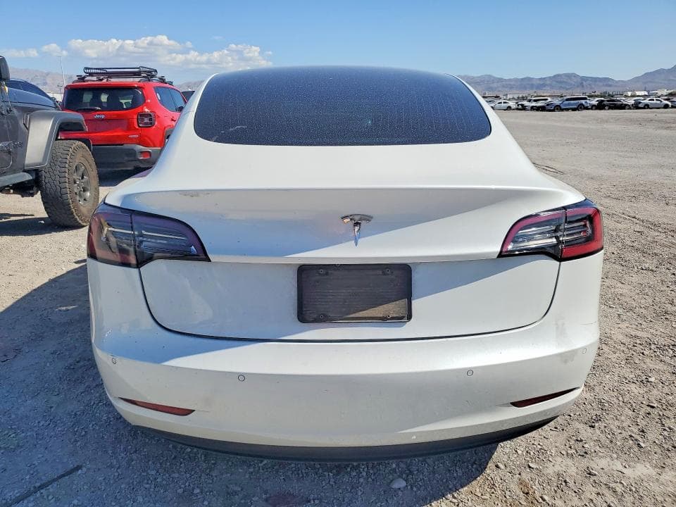 2020 TESLA MODEL 3 6
