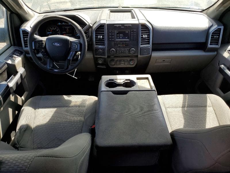 2017 FORD F150 SUPERCREW 8