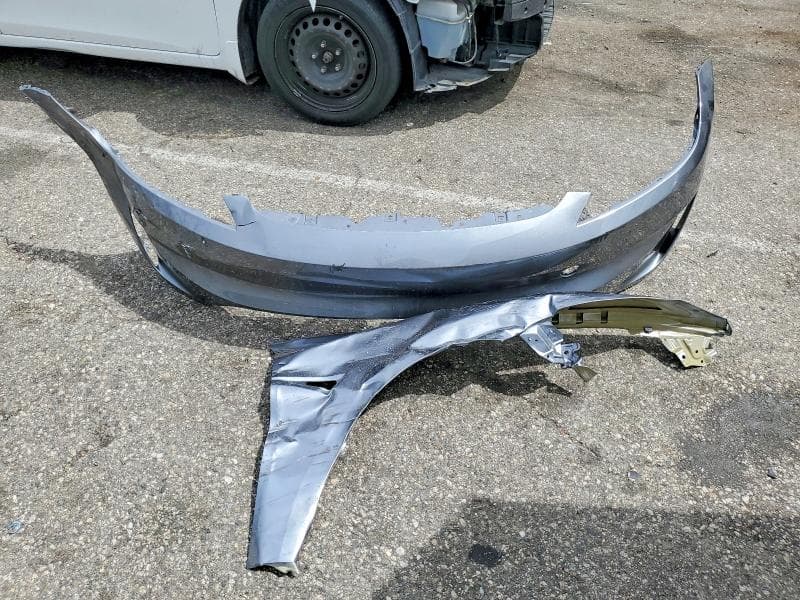 2026 TESLA MODEL 3 12
