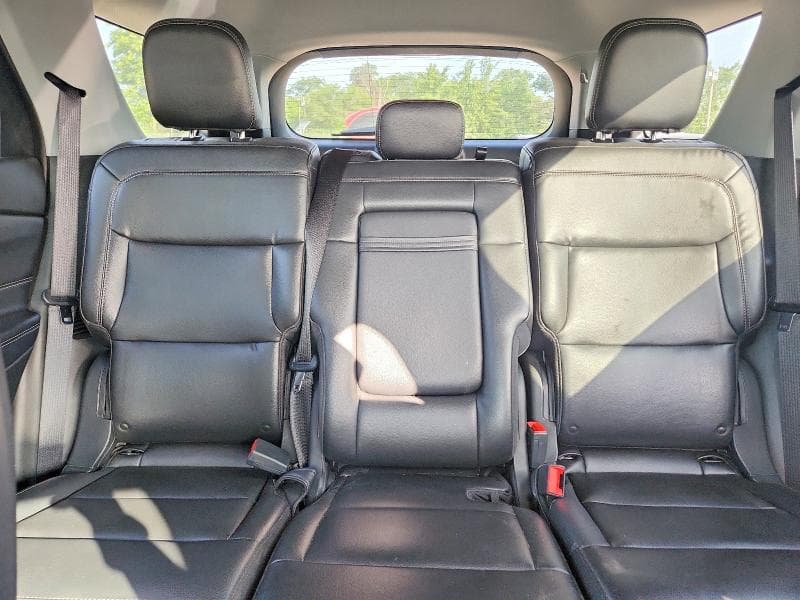 2020 FORD EXPLORER XLT 10