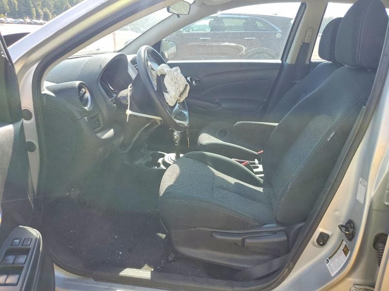 2019 NISSAN VERSA SV 7