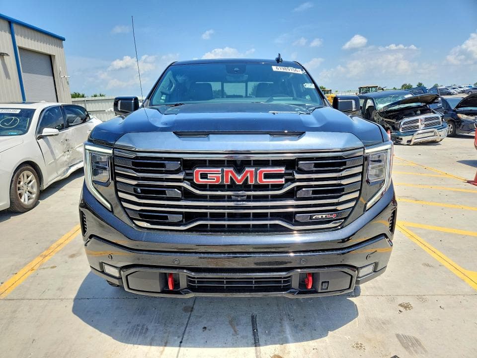 2023 GMC SIERRA K1500 AT4 5