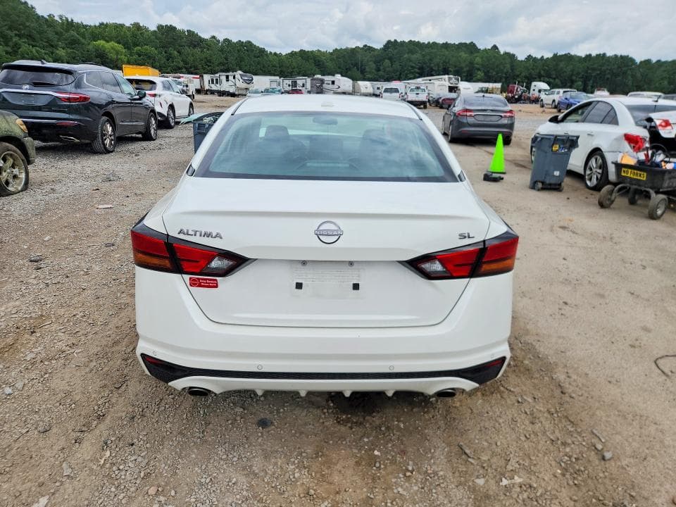 2024 NISSAN ALTIMA SL 6
