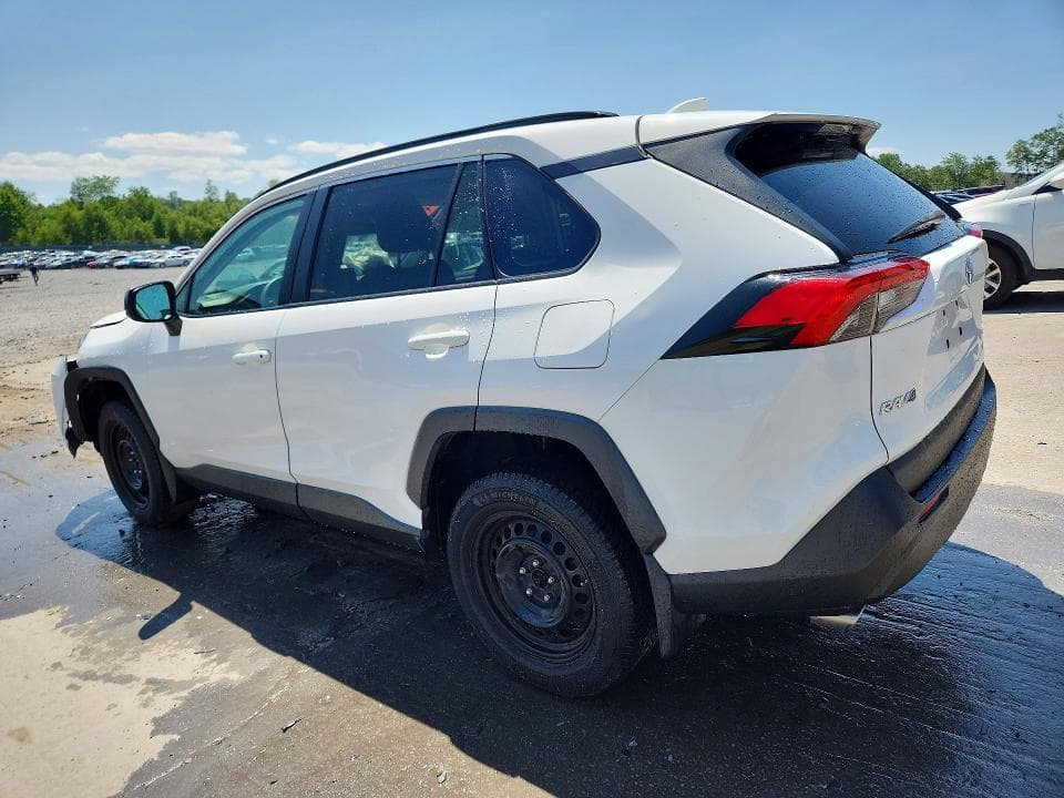 2020 TOYOTA RAV4 LE 2