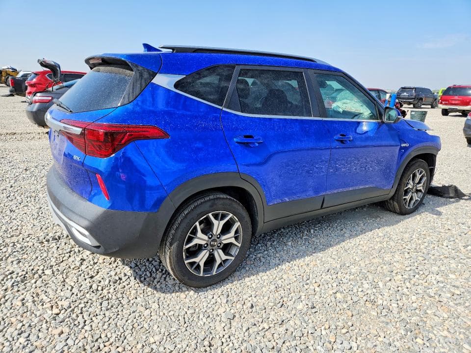 2021 KIA SELTOS EX 3