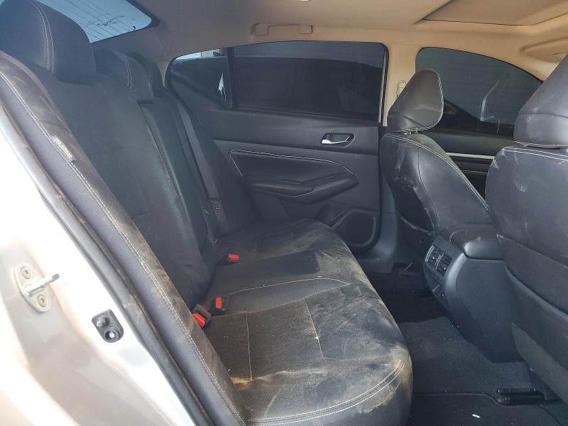 2019 NISSAN ALTIMA SL 10