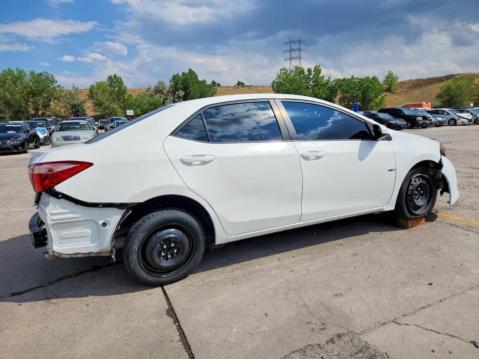 2018 TOYOTA COROLLA LE 3