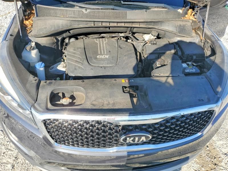 2017 KIA SORENTO EX 12