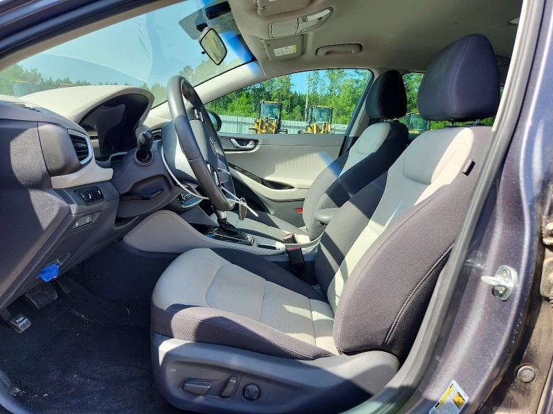 2018 HYUNDAI IONIQ SEL 7