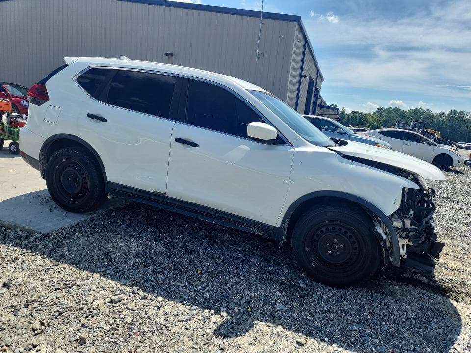 2018 NISSAN ROGUE S 4