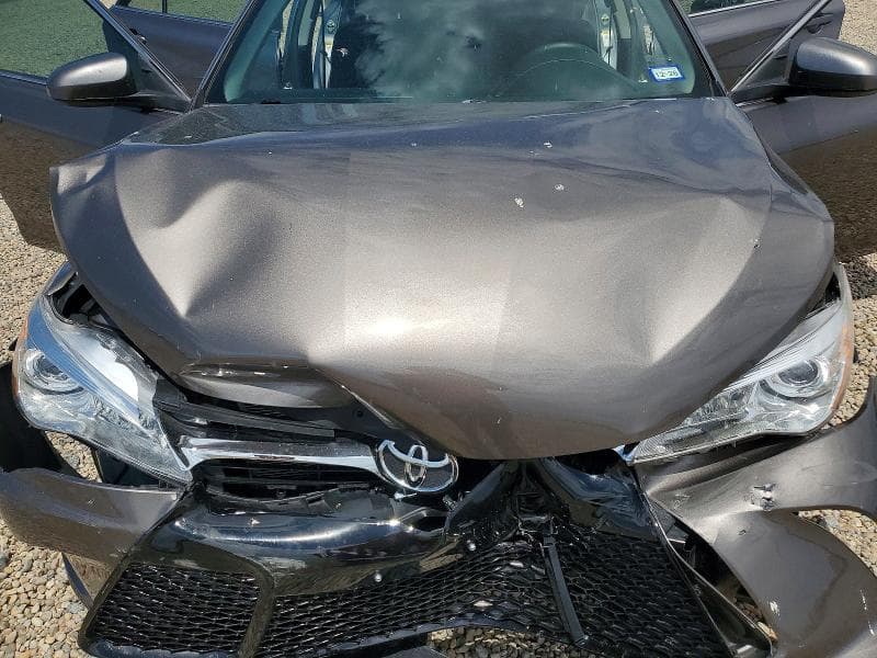 2017 TOYOTA CAMRY XSE 11