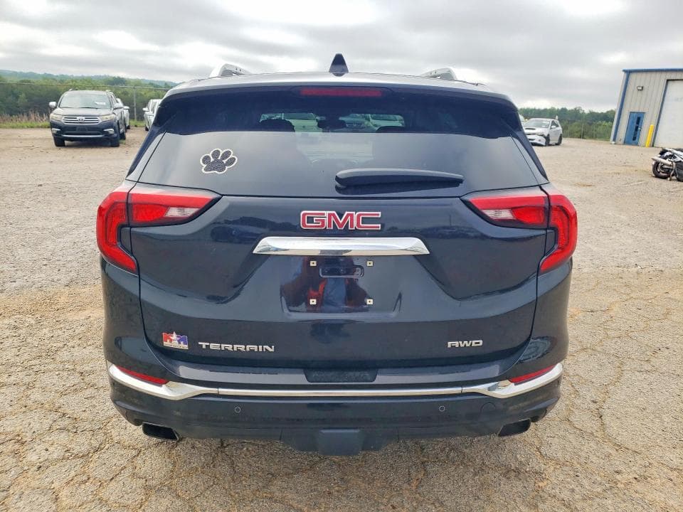 2018 GMC TERRAIN DENALI 6