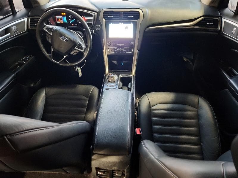 2017 FORD FUSION SE 8