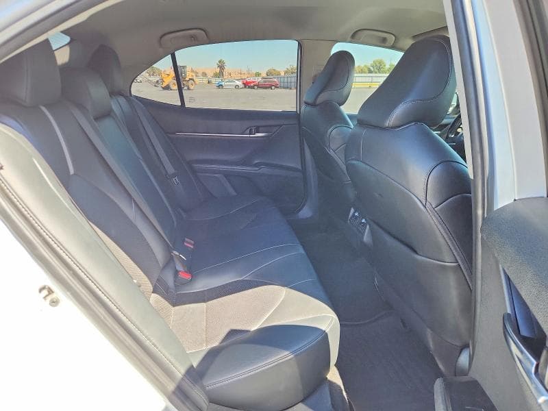 2020 TOYOTA CAMRY XSE 10