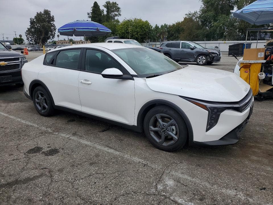 2026 KIA K4 LXS 4