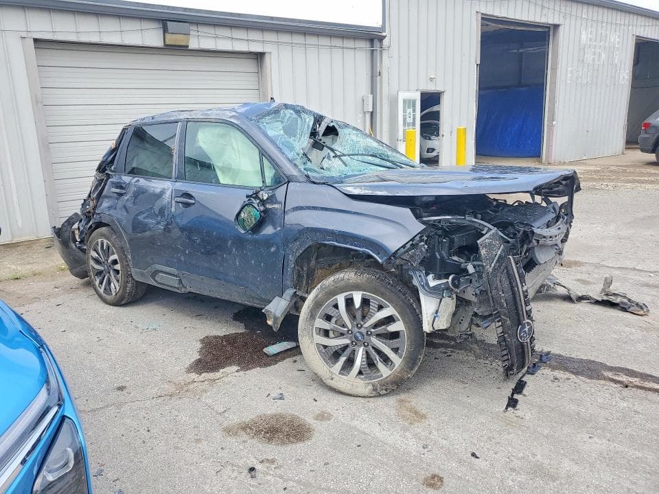 2025 SUBARU FORESTER TOURING 4