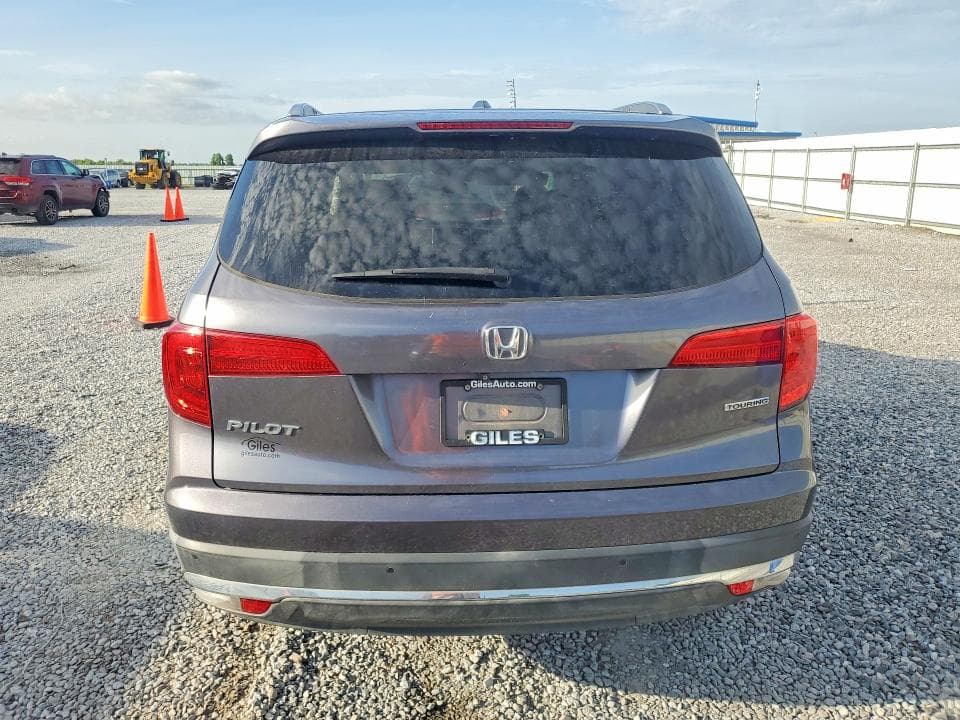 2017 HONDA PILOT TOURING 6