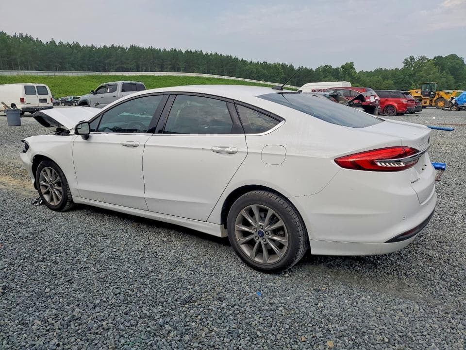 2017 FORD FUSION SE 2