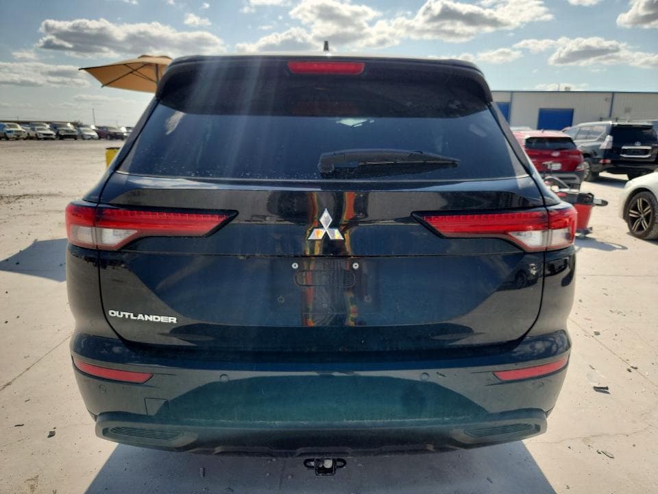 2022 MITSUBISHI OUTLANDER ES 6