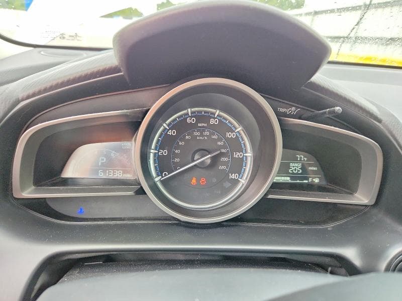 2019 TOYOTA YARIS L 9