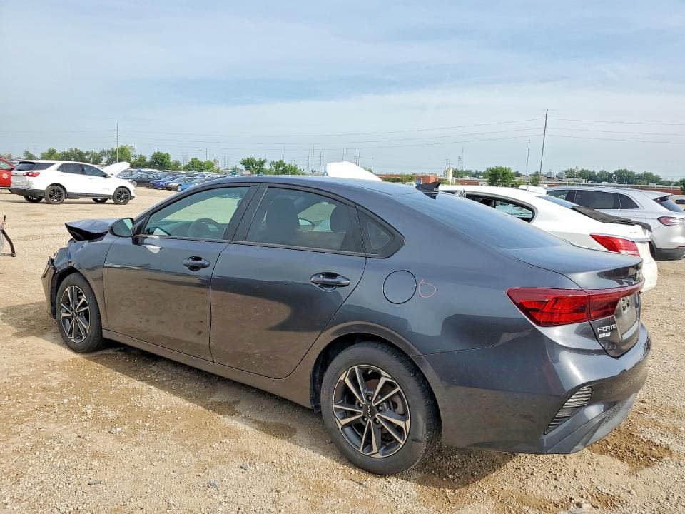2024 KIA FORTE LXS 2