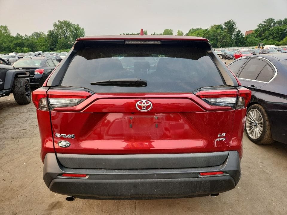2022 TOYOTA RAV4 LE 6